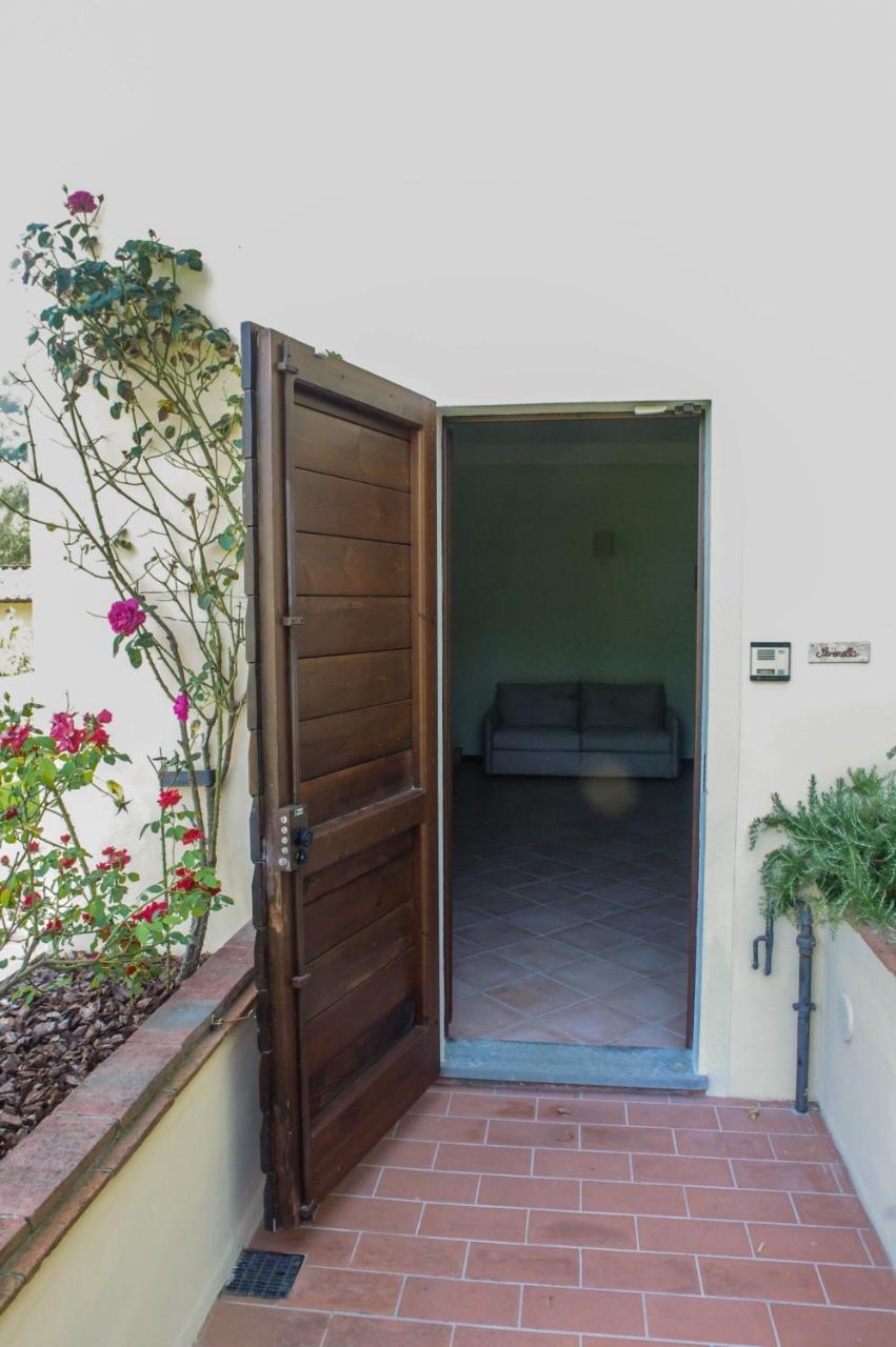 Casale La Fata -Tipico Toscano Immerso Nelle Colline Tra Lucca E Versilia, 6 Appartamenti Indipendenti Camaiore Kültér fotó