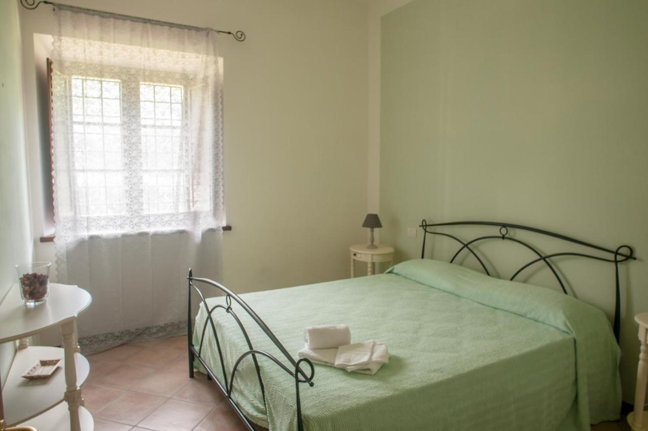 Casale La Fata -Tipico Toscano Immerso Nelle Colline Tra Lucca E Versilia, 6 Appartamenti Indipendenti Camaiore Kültér fotó
