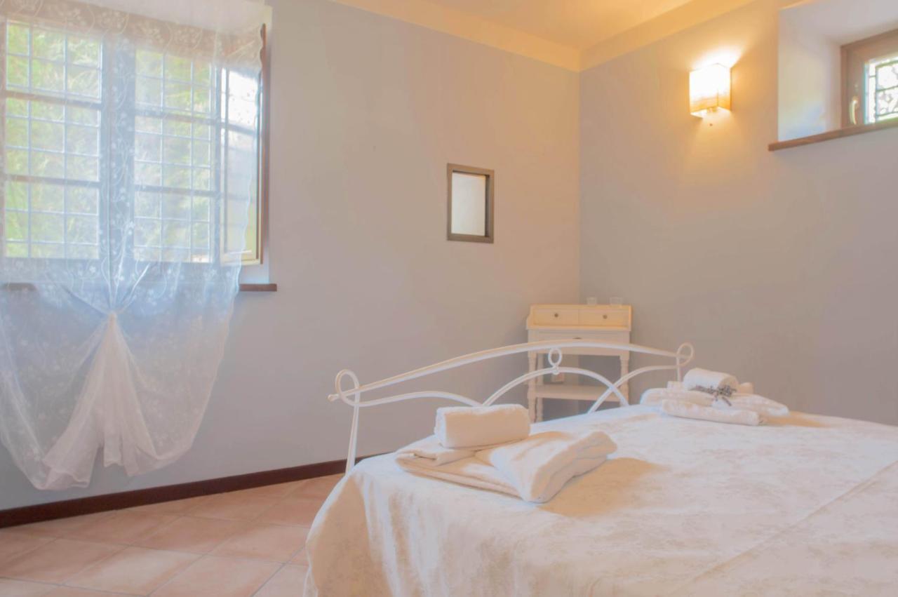 Casale La Fata -Tipico Toscano Immerso Nelle Colline Tra Lucca E Versilia, 6 Appartamenti Indipendenti Camaiore Kültér fotó
