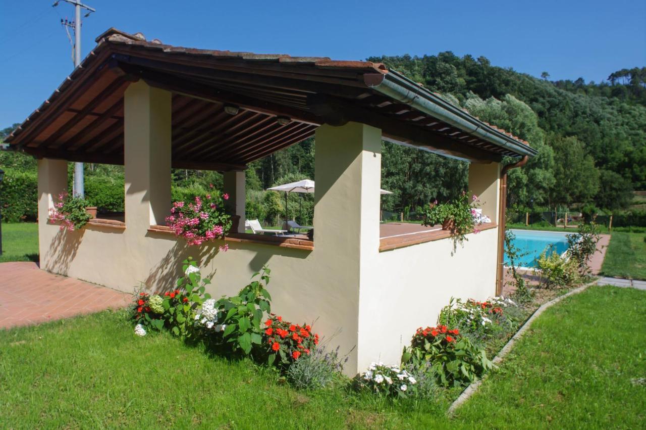 Casale La Fata -Tipico Toscano Immerso Nelle Colline Tra Lucca E Versilia, 6 Appartamenti Indipendenti Camaiore Kültér fotó