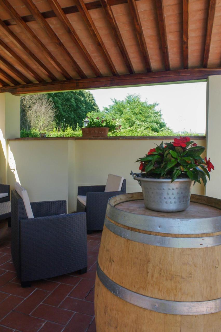 Casale La Fata -Tipico Toscano Immerso Nelle Colline Tra Lucca E Versilia, 6 Appartamenti Indipendenti Camaiore Kültér fotó